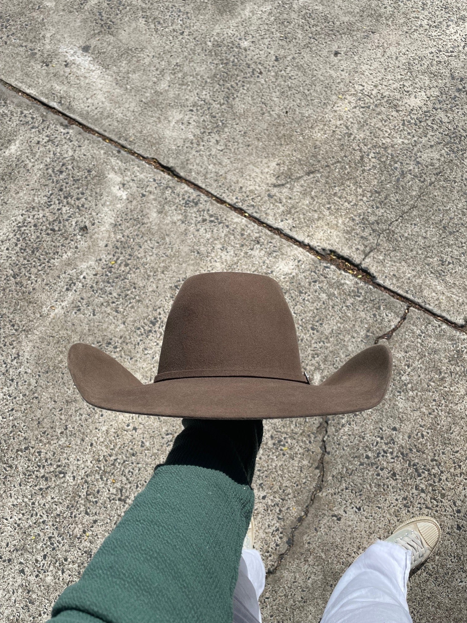 HAT SHAPING, CLEANING, TRIMMING AND OTHER CUSTOMISATION