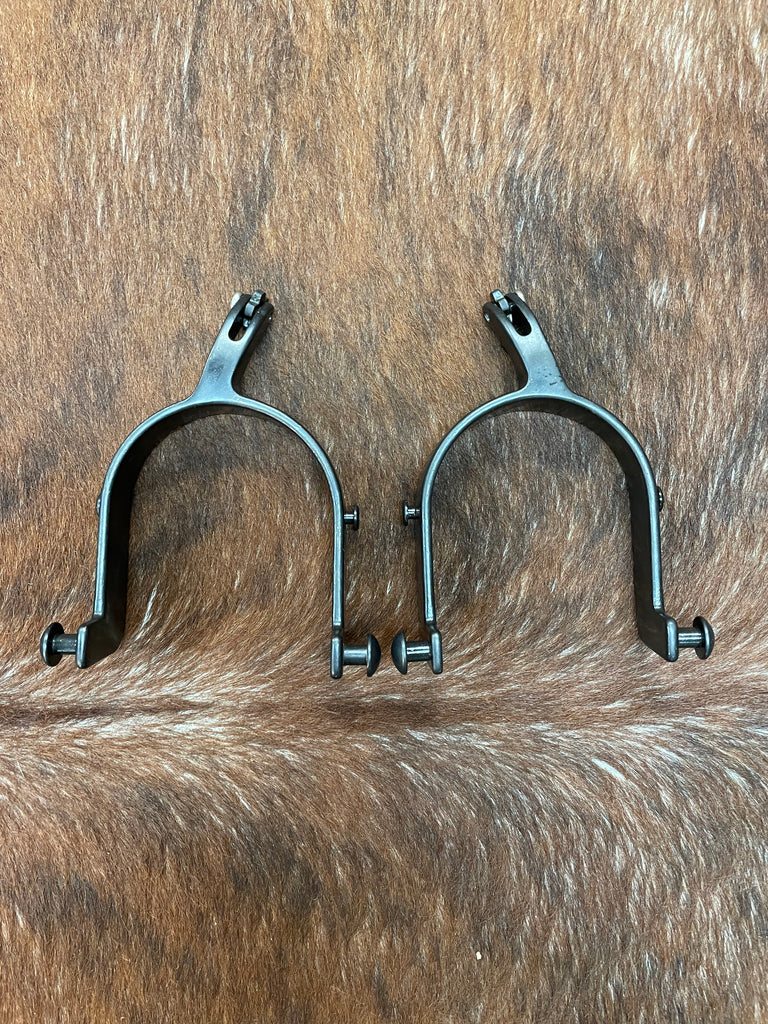 Using Bronc Riding Spurs Mavericks Bronc Riding Spurs – Mavericks Western Wear