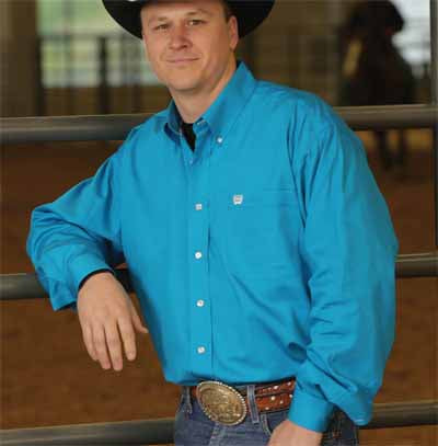 Classic solid shirt suitable for any event, in the arena or out. The Pinpoint Collection is a great compliment to your existing Cinch shirt collection